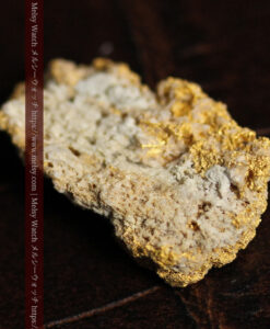 2.93gの両面で特徴の違いが楽しめる粒子の繊細な自然金-G0573-8