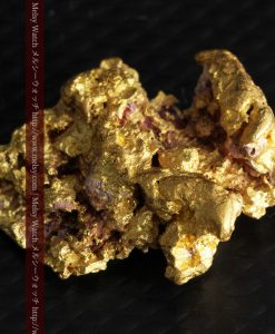 7.45gの自立して飾れる雰囲気の良い自然金-g0252-5