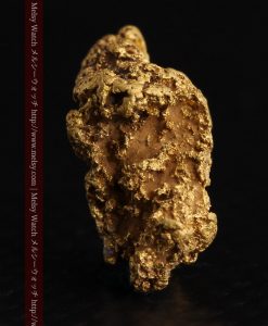 1.91gの座った犬のような形をしている自然金-g0264-3