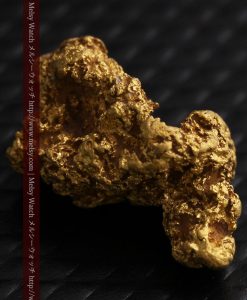 1.91gの座った犬のような形をしている自然金-g0264-6