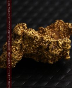 1.91gの座った犬のような形をしている自然金-g0264-8