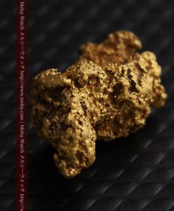 1.91gの座った犬のような形をしている自然金-g0264-9