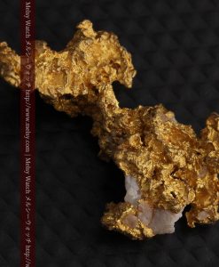 3.95gの恐竜・犬のような形の自然金-g0269-5