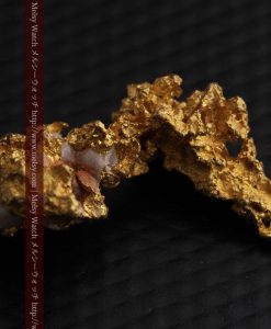 3.95gの恐竜・犬のような形の自然金-g0269-9