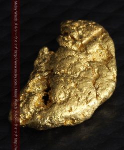 1.34gの物語りのお月さまのような平らな自然金-G0273-9