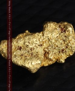 1.14gの縦長で小粒の自然金-g0275-7