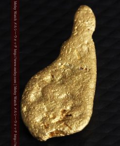 2.45gの瓢箪のような形の愛嬌ある自然金-G0278-7