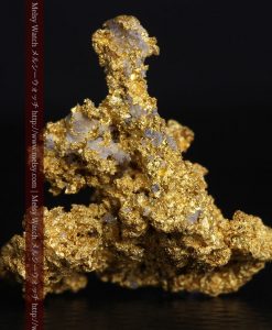 4.82gの小さな石英の粒と繊細な金の繋がりの自然金-g0289-3