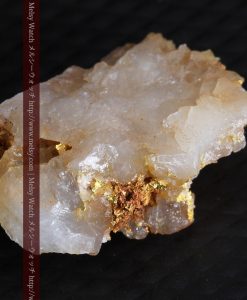 1.6gの透明感ある石英が綺麗な自然金-g0290-9