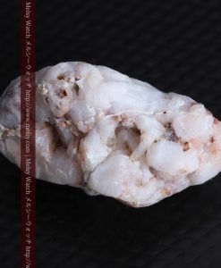 5.93gの丸みのある石英に包まれる金が見える自然金-g0292-9