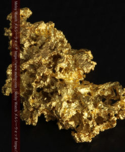 5.48gの神秘的な輝きを見せる繊細な姿の自然金-G0303-6