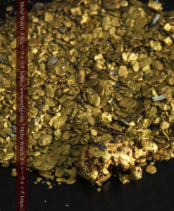 5.1gの小さな砂金・薄片金とやや粒の大きな自然金-G0312-3