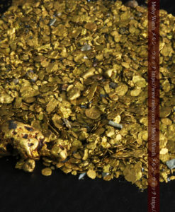 5.1gの小さな砂金・薄片金とやや粒の大きな自然金-G0312-4