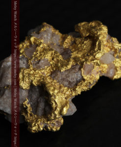 4.12gの小さな石英が混じる雰囲気の良い自然金-G0320-7