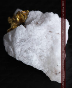 1.08gの粒子のような繊細な石英と自然金-G0322-8