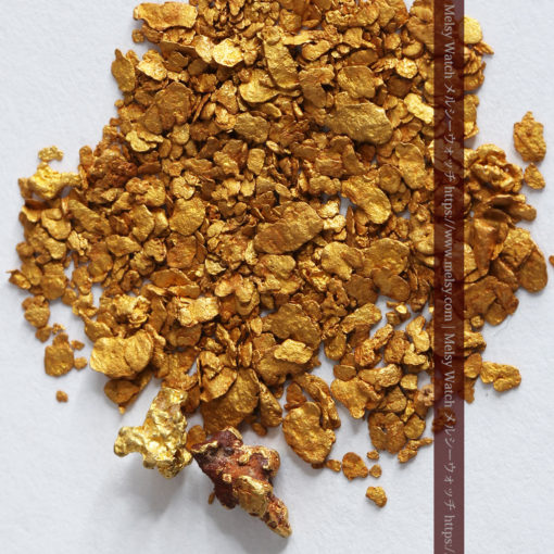 2.57gの小さな砂金・薄片金とやや粒の大きな自然金2点-G0335-1