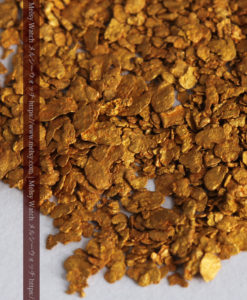 2.93gの小さな砂金・薄片金とやや粒の大きな自然金2点-G0338-5