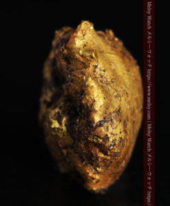 2.48gのぷっくり膨れたカニのような形の自然金-G0344-4