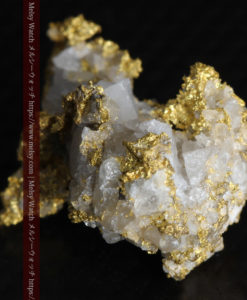 4.22gの非常に綺麗な立体感ある石英と自然金-G0348-6