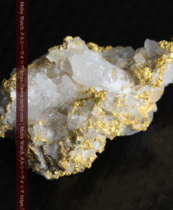 4.22gの非常に綺麗な立体感ある石英と自然金-G0348-7