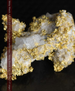 4.22gの非常に綺麗な立体感ある石英と自然金-G0348-9