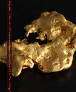 1.50gの色々な姿を想像していただける形の自然金-G0359-11