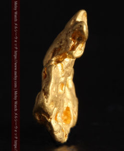 1.50gの色々な姿を想像していただける形の自然金-G0359-4