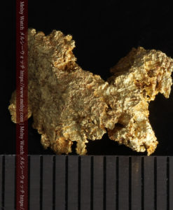 2.0gの層のように見える凹凸ある自然金-G0367-13