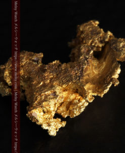 2.0gの層のように見える凹凸ある自然金-G0367-6