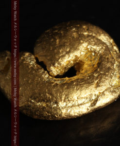 2.95gの太古の勾玉のような形をした自然金-G0369-5