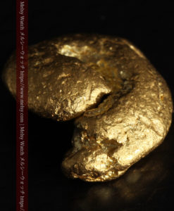 2.95gの太古の勾玉のような形をした自然金-G0369-8