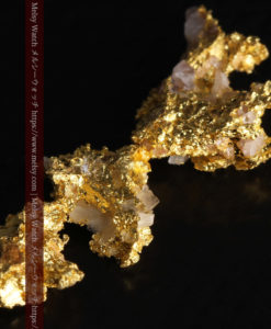 1.89gの３つが連なった形をしている非常に珍しい自然金-G0370-10