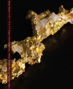 1.89gの３つが連なった形をしている非常に珍しい自然金-G0370-8