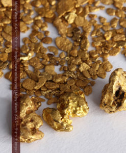 4.47gの小さな薄片金とやや粒の大きな自然金3点-G0373-7