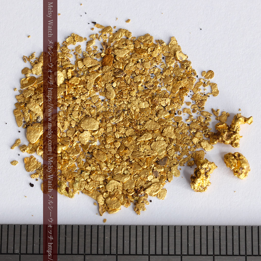 3.37gの小さな砂金・薄片金とやや粒の大きな自然金3点
