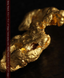 4.83gのキャラクターのような愛嬌ある形をした自然金-G0378-11