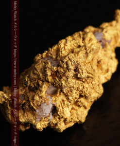 4.79gの蝋燭に灯る焔のような形の自然金-G0379-7