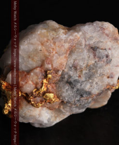 9.7gの石英から湧き出すような姿の自然金-G0387-7