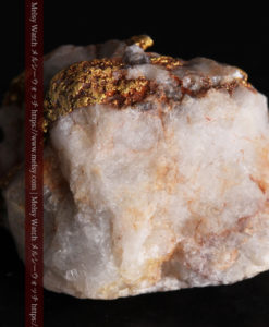 9.7gの石英から湧き出すような姿の自然金-G0387-9