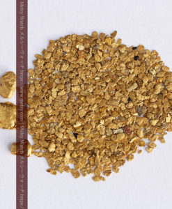 3.26gの小さな薄片金とやや粒の大きな自然金3点-G0388-8