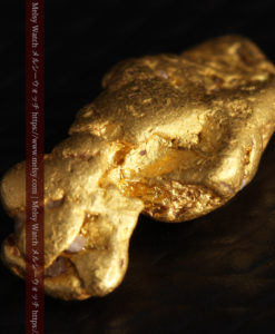 1.89gの泳ぐ魚のような形の自然金-G0390-9