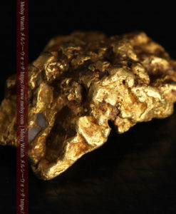 7.33gの非常にダイナミックで魅力のある形の自然金-G0398-11