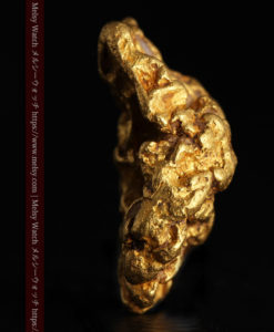 7.33gの非常にダイナミックで魅力のある形の自然金-G0398-3