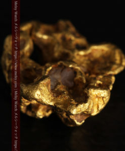 7.33gの非常にダイナミックで魅力のある形の自然金-G0398-8