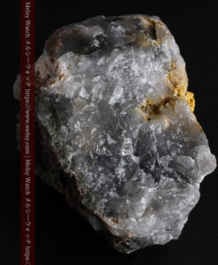 111gの形の良い非常に大きな石英と楽しむ自然金-G0404-9