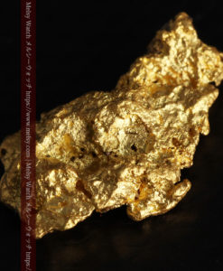 2.47gの程よいサイズと自然な凹凸の綺麗な自然金-G0405-5