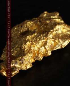 2.47gの程よいサイズと自然な凹凸の綺麗な自然金-G0405-7