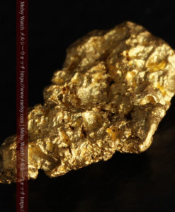 2.47gの程よいサイズと自然な凹凸の綺麗な自然金-G0405-9