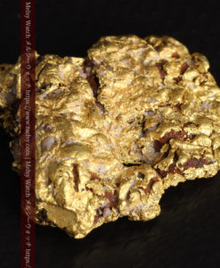 12.32gの色や模様など多くの特徴ある表面の自然金-G0421-11