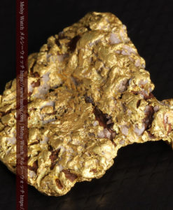 12.32gの色や模様など多くの特徴ある表面の自然金-G0421-9